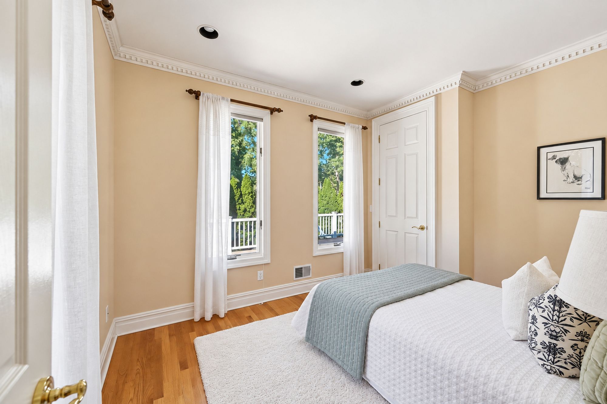 First-floor guest bedroom at 54 Burnet Hill Road, Livingston